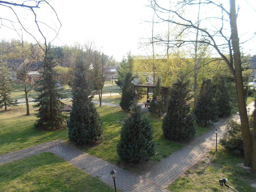 Center Angelos Bronków 客房 照片